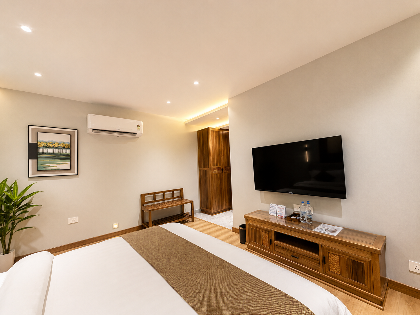 Flamingo Floor (With Living Room & Outdoor Seating) G2